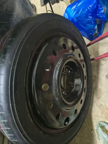 Aro 16 5 furos nunca usado