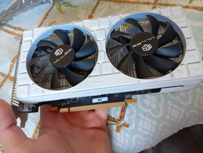 RX 580 8GB Com Defeito
