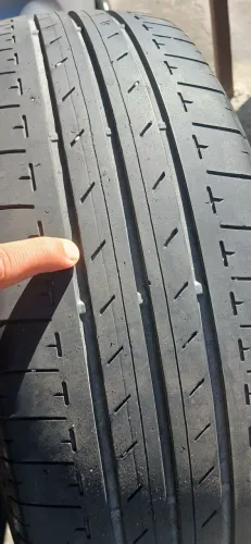 Pneu Aro 15, Semi novo
