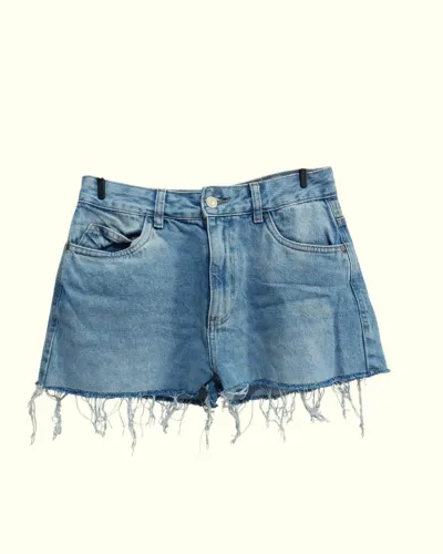 mini shorts jeans claro tamanho 38