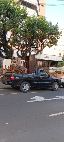 Fretes e carretos transportes