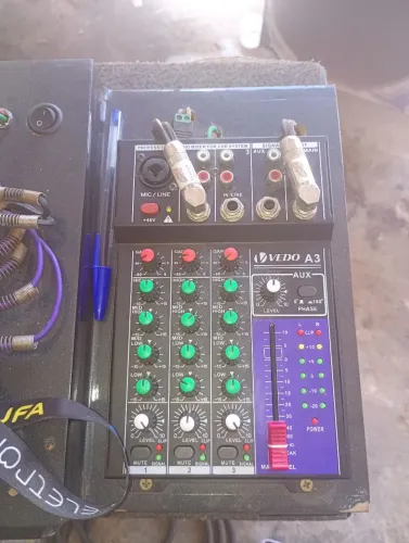 Mesa pra som profissional zera180$