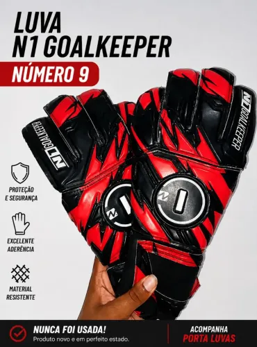Vende-se luva n1 goalkeepe, número 9. Nunca foi usada e ainda vem com porta luvas.