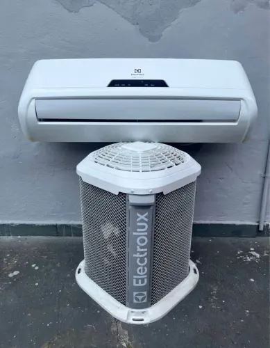 AR CONDICIONADO SPLIT ELECTROLUX 9.000 BTUS C/ Nota E Garantia