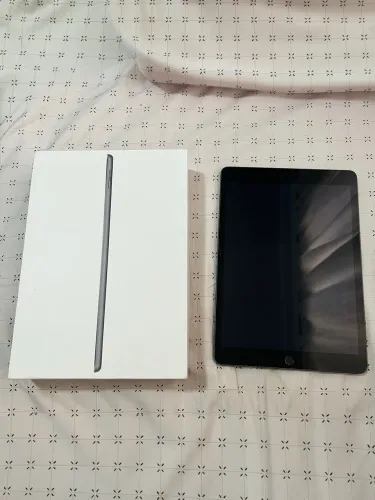 iPad (9th Generation) Wi-Fi - 64 GB