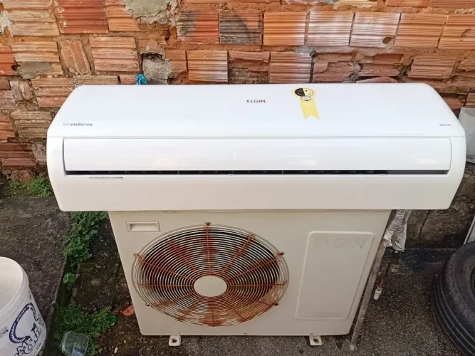 AR-CONDICIONADO 18 Mil BTUS INVERTER