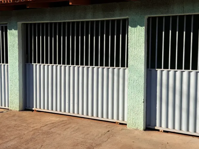 Sobrado com 1 Quarto para alugar, 55m² - Jardim Balneário Meia Ponte