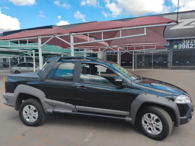 Fiat Strada Adventure1.8/ 1.8 Locker Flex CD 2010