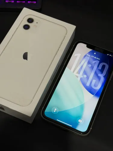 iPhone 11 64GB 