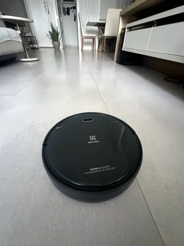 Aspirador de pó rôbo Electrolux (semi novo)