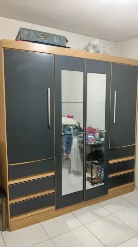 Guarda-roupas de casal