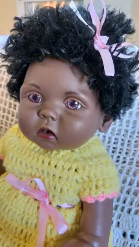 BONECA BEBE REBORN NEGRA DE COLEÇÃO