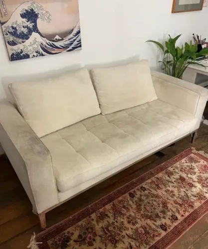 Sofá 3 lugares bege 