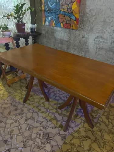 Mesa de jantar/bar