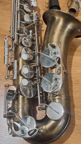 Sax Alto E. M. Winston (OPORTUNIDADE)
