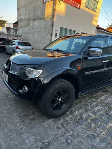 Mitsubishi L200 Triton HPE 3.2 CD TB Int.diesel AUT 2009