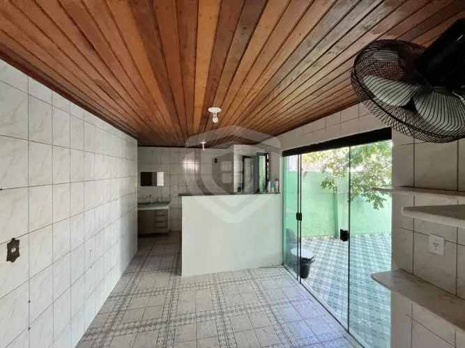 Casa para alugar com 2 quartos 90m² - Centro Bauru-SP