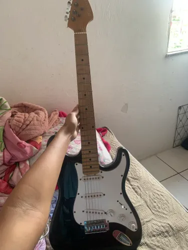 guitarra michael strato 