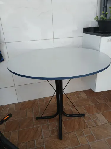 Mesa nova redonda 85x85