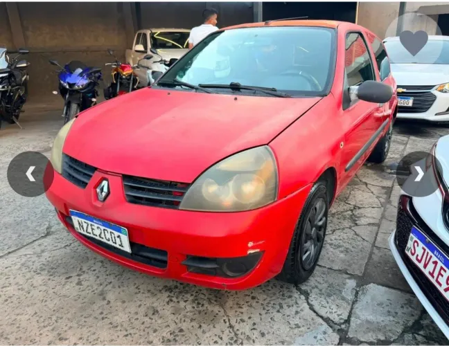 Renault Clio Hi-flex 1.0 16V 3P 2011