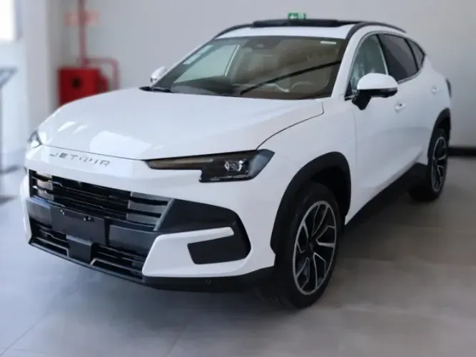 Jetour S06 Premium 2027