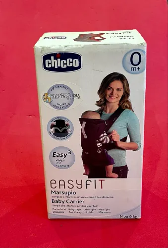 Canguru Chicco EasyFit (Cor Black Night) - Novo, na Caixa, Nunca Usado