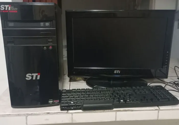 Computador STI