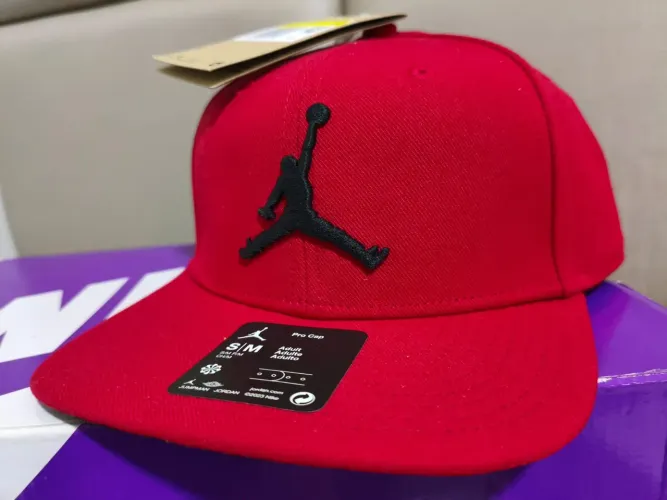 BONÉ ABA RETA JORDAN  NIKE  SNAPBACK PRO CAP S FB JUMPMAN ORIGINAL TAMANHO P/M NOVO   