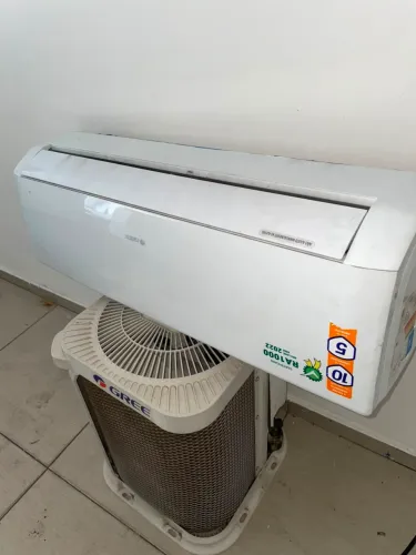 AR-CONDICIONADO GREE 12 mil btus
