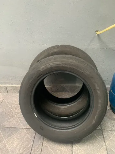 PAR DE PNEUS MAXIMUS M1 MAXTREK 195/60 R15