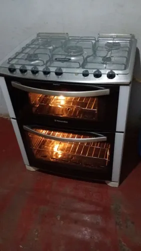 Fogao Electrolux doble forno