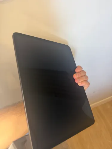 iPad Pro M5 256 Wi-Fi e celullar 13?