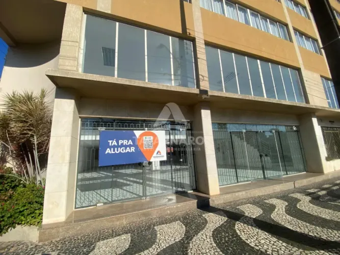 Excelente Oportunidade Comercial: Loja de Esquina na Rua Balduíno Taques!