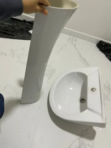 Lavatório de banheiro