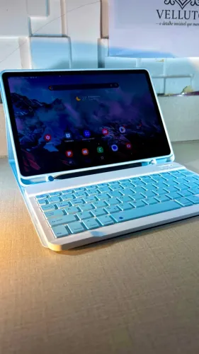Samsung Galaxy Tab S8 5G 256GB + S Pen + Teclado + Mouse - Excelente Estado