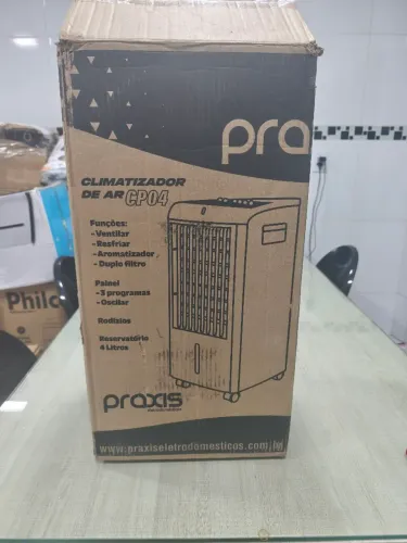 Climatizador de Ar CP04M 4 litros - CP04M novo sem uso pequeno detalhe estético