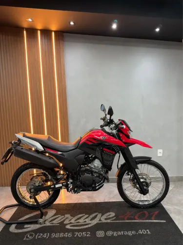XTZ 250 LANDER 2023