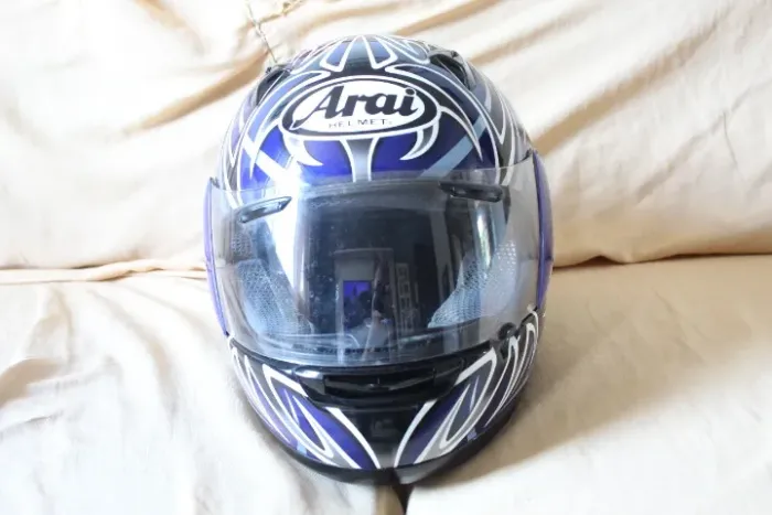 Vendo Capacete Arai Quantum 2