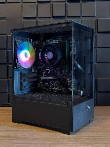Ryzen 5 8600G, 16GB DDR5, SSD 480GB, Placa MSI A620, Gabinete Gamer (Novo)