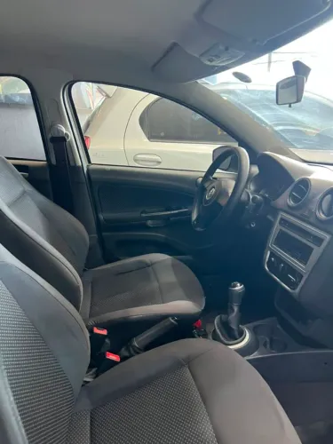 Volkswagen Gol Geração VI Trendline 1.0 8V Total Flex Mec. 4P 2016