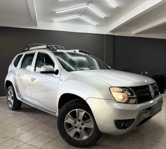 Renault Duster Dynamique 2.0 Hi-flex 16V Aut. 2016