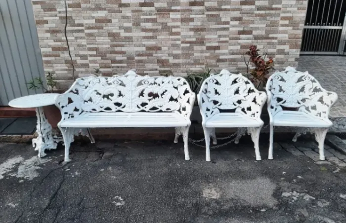Conjunto Jardim Samambaia Ferro Fundido Branco 4 Peças (Retirada Em Mãos) (Peqs. Defeitos)