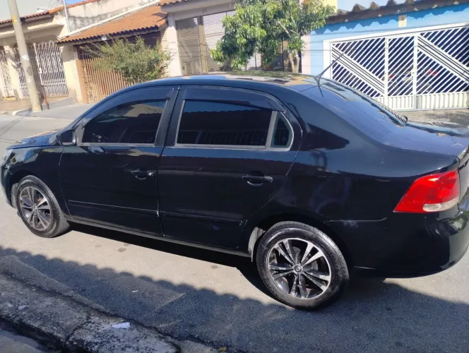 Volkswagen Voyage 1.0/1.0 City MI Total Flex 8V 4P 2011