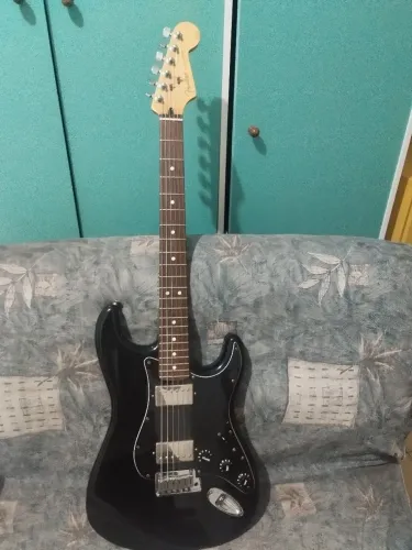 Fender stratocaster Blacktop made in México