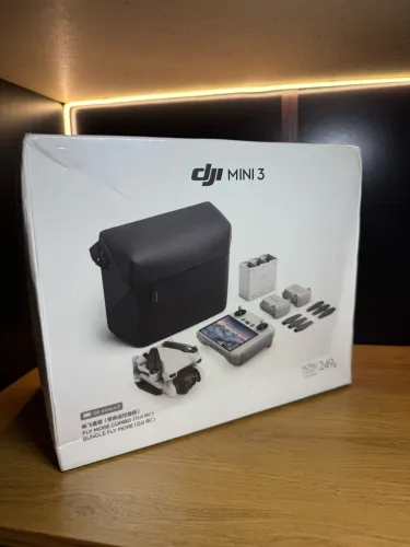 DJI MINI 3 RC COMBO (LACRADO)