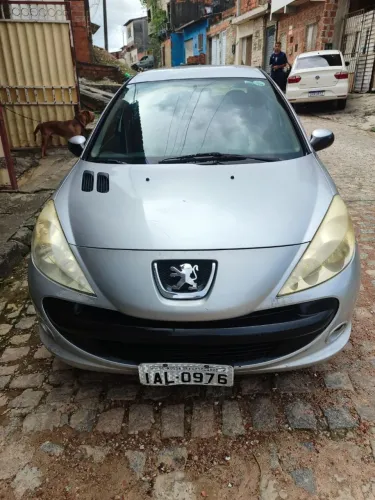 Peugeot 207 Sed. Passion XR Sport 1.4 Flex 8V 4P 2010
