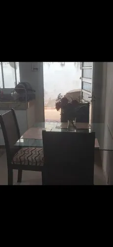 Mesa de vidro 4 cadeiras