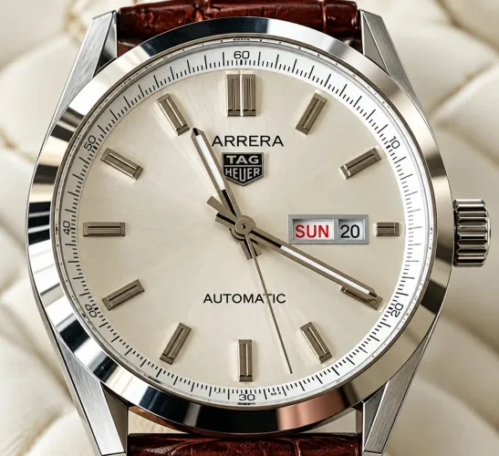 Relógio TAG Heuer Carrera Calibre 5 Automático Prata SC