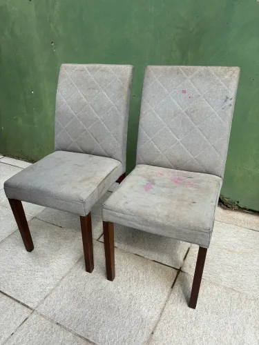 Cadeiras p/ Doação