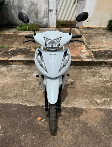 Vendo biz 125.